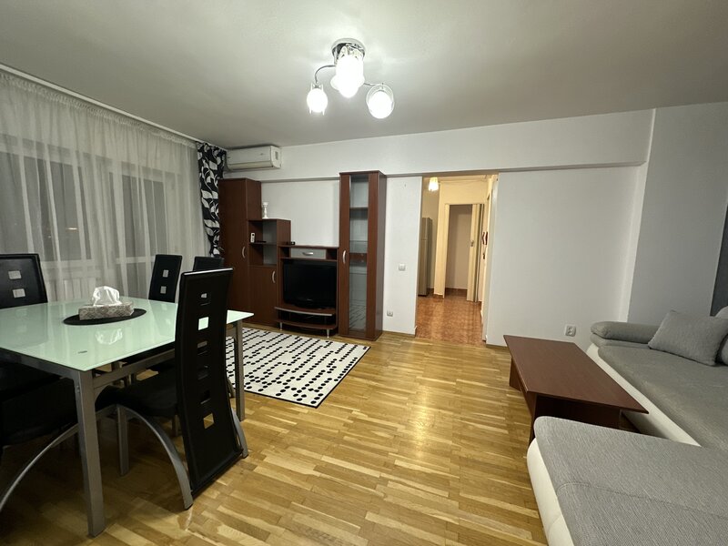 Alba Iulia, particular inchiriez doua camere intrare stradala din bulevard